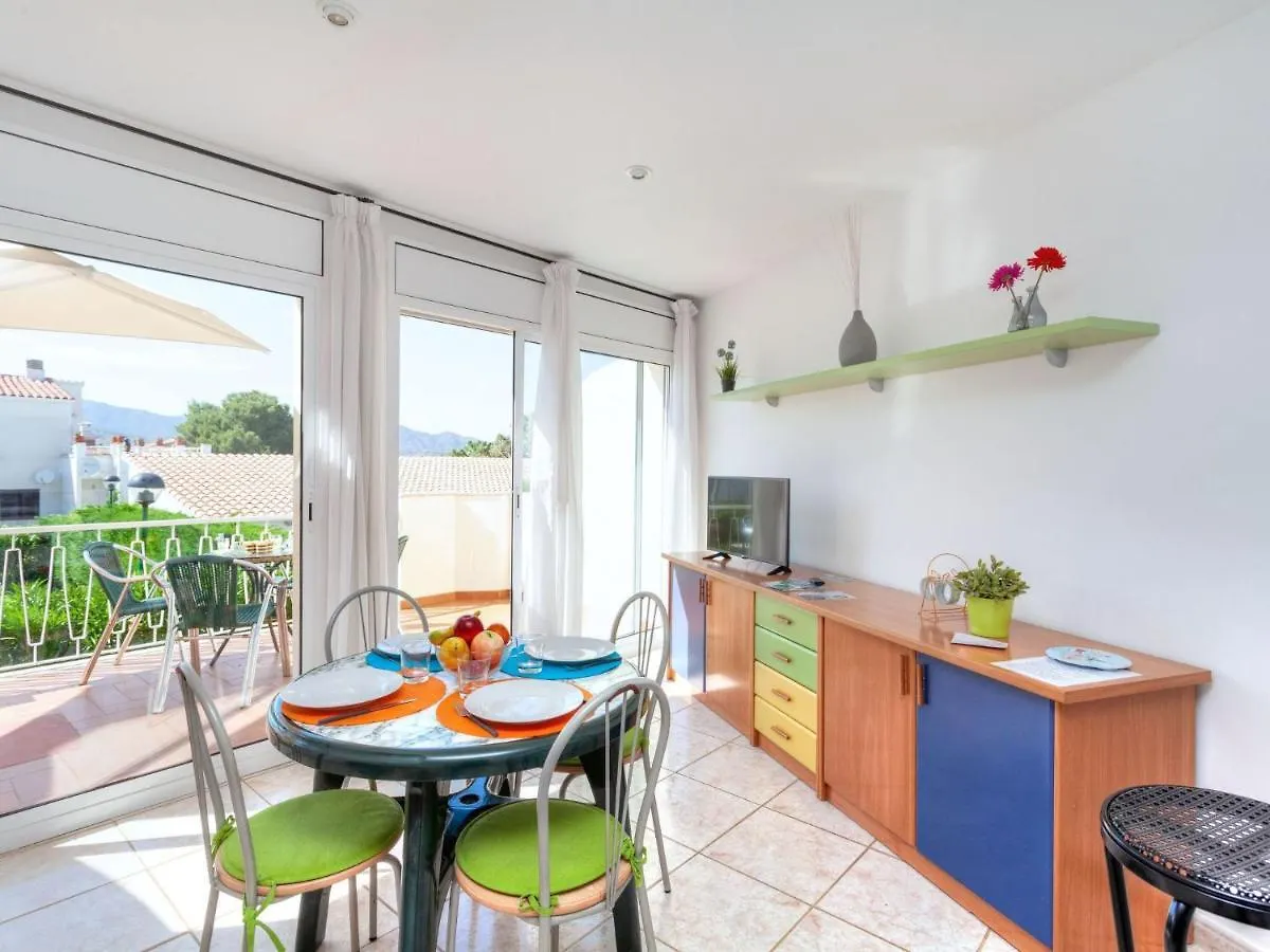 Apartment Palmiers I-5 By Interhome